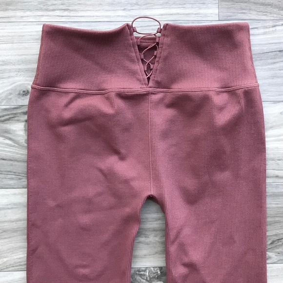 Fabletics High-Waisted Seamless Ribbed Leggings - Picture 5 of 14